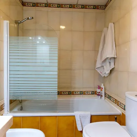 Sea View Aguamarina Apartamento *